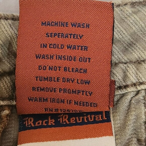 NWT The North Face Water Repellent UV Shorts Womens 8/R Tan Relaxed Wide Leg - Picture 14 of 14